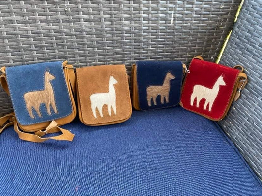 Alpaca Purse, LLama Bag, Handmade Leather Bags for Women, Crossbody Leather Purse, Knapsack, Birthday Gift for Sister, Alpaca Lover